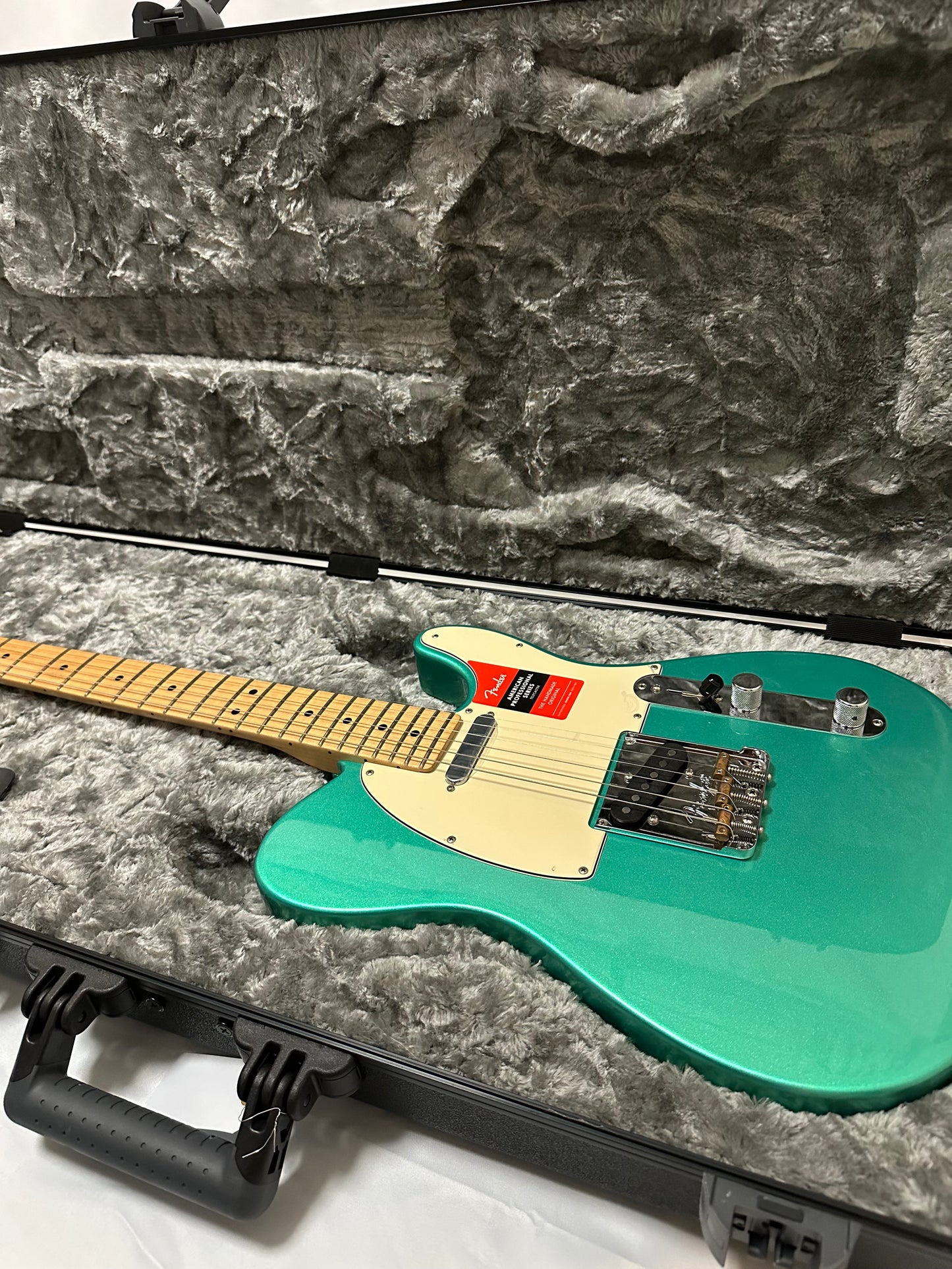 【Outlet】Fender American Professional Telecaster Mystic Seafoam